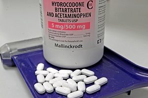 Buy Hydrocodone Acetaminophen with BTC